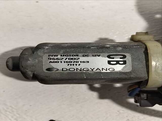 Foto 3ª: Elevalunas Manual Trasero Derecho Chevrolet Captiva 2.0 VCDI LT 150CV (2006)