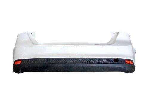 Foto 1ª: Paragolpes Trasero Ford Focus 1.6 TDCI (2010)