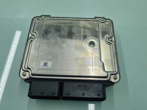 Foto 3ª: Centralita Motor ECU Bmw Serie 1 114 118D 143CV 105KW [N47D20C] (2012)