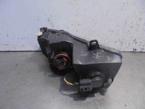Foto 4ª: Faro Antiniebla Delantero Izquierdo Volkswagen Polo 1.4 TDI 90CV 66KW [CUSB] (2015)