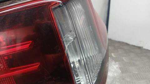 Foto 3ª: Piloto Trasero Izquierdo Lexus ES 300H 218CV [A25AFXS] (2019)