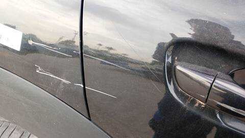 Foto 2ª: Puerta Trasera Derecha Citroen C4 G CACTUS FEEL [YH01] (2019)