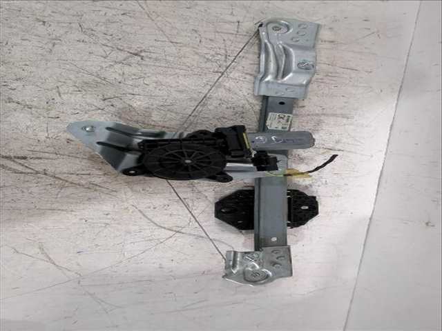 Foto 2ª: Elevalunas Eléctrico Delantero Derecho Dacia Sandero 1.5 DCI 90CV [K9K 612 K9K 626] (2012)