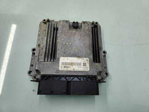 Foto 1ª: Centralita Motor ECU Fiat Doblo EASY 95CV 70KW [263A7000] (2015)
