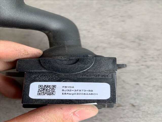 Foto 2ª: Mando Multifuncion Land Rover Discovery 2.0 DTD 179CV 0CV [204DTD] (2018)