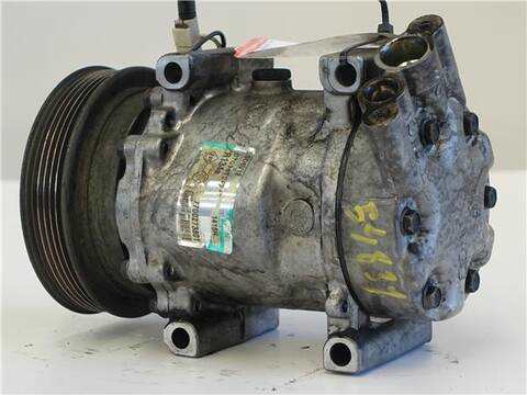 Foto 2ª: Compresor Aire Acondicionado Renault Clio 1.5 AUTHENTIQUE 82CV 60KW [D/K9K B7] (2002)