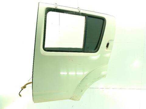 Foto 2ª: Puerta Trasera Izquierda Nissan Pathfinder 2.5 DCI 4WD [YD25DDTI] (2005)