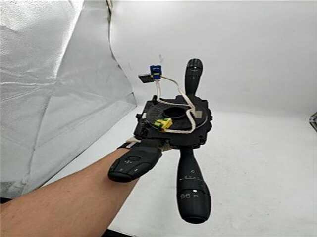 Foto 1ª: Mando Multifuncion Peugeot 206 1.9 X-LINE [1.9 LTR. - 51 KW DIESEL]