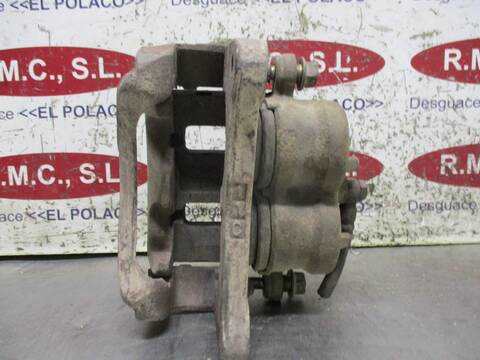 Foto 4ª: Pinza Freno Delantera Izquierdo Mitsubishi Montero 3.2 DI-D AVANCE 5-PTAS.) 165CV 121KW [4M41] (2001)