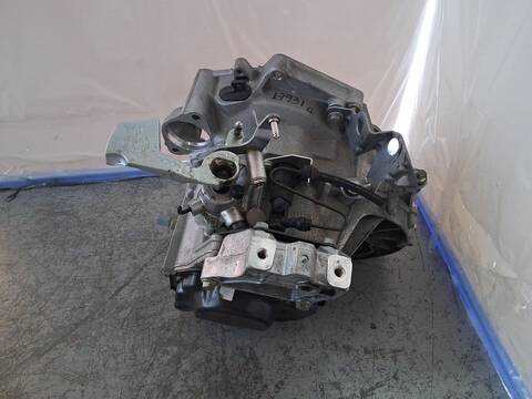 Foto 3ª: Caja Cambios Volkswagen Golf 1.6 102CV 75KW [BGU] (2004)