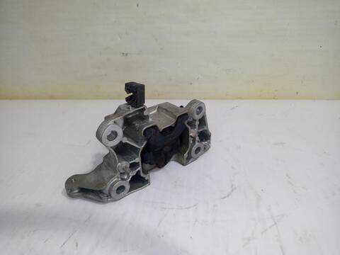 Foto 3ª: Soporte Motor Jeep Avenger ALTITUDE (2022)