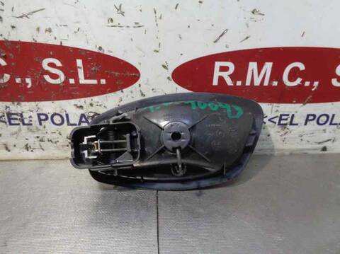 Foto 3ª: Maneta Interior Trasera Derecha Renault Fluence LIMITED 110CV 81KW [K9K J8] (2011)