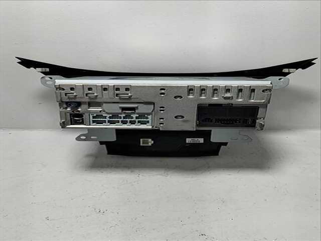 Foto 2ª: Pantalla Multifuncion Ssangyong Korando 2.2 TD CAT 178CV (2010)