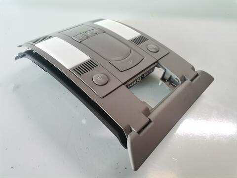 Foto 3ª: Luz Interior Audi A8 4.2 TDI QUATTRO 326CV (2002)