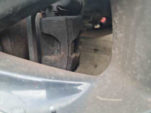 Foto 1ª: Pinza Freno Trasera Izquierdo Nissan Qashqai ACENTA 131CV 96KW [R9M] (2012)