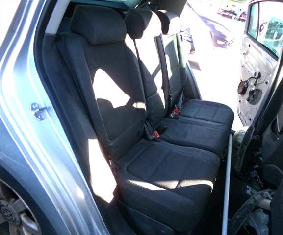 Foto 3ª: Asientos Traseros Volkswagen Golf 2.0 TDI MODELO PLUS,2004-2009 [BKD] (2005)