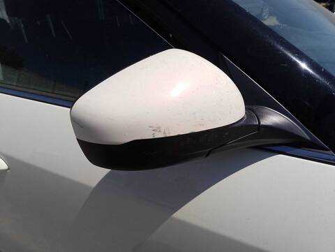 Foto 3ª: Retrovisor Derecho Ssangyong Tivoli CRYSTAL 4X2 116CV 85KW [673910] (2017)