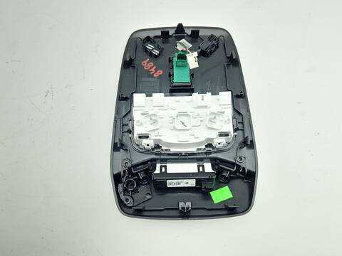 Foto 4ª: Luz Interior Opel Mokka 1.2 76) 136CV 100KW [HN09] (2025)