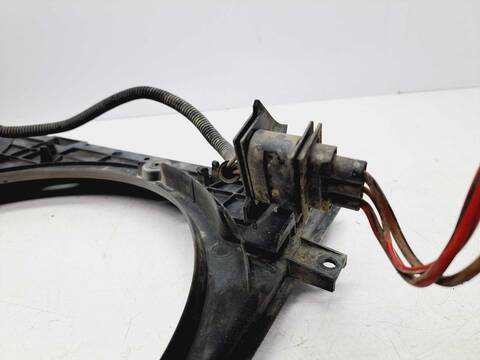 Foto 2ª: Electroventilador Aire Acondicionado Seat Leon 100CV 74KW (2004)