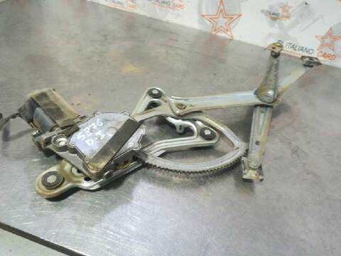 Foto 1ª: Elevalunas Eléctrico Delantero Izquierdo Mercedes Clase E 180 D 300 124.130) BERLINA 113CV 83KW [603012] (1992)