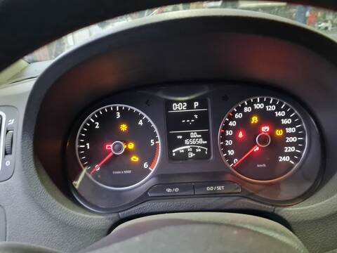 Foto 4ª: Cuadro de Instrumentos Volkswagen Polo ADVANCE 90CV 66KW [CAYB] (2014)