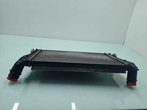 Foto 3ª: Intercooler Volkswagen Passat ADVANCE BLUEMOTION 140CV 103KW [CFFB] (2012)