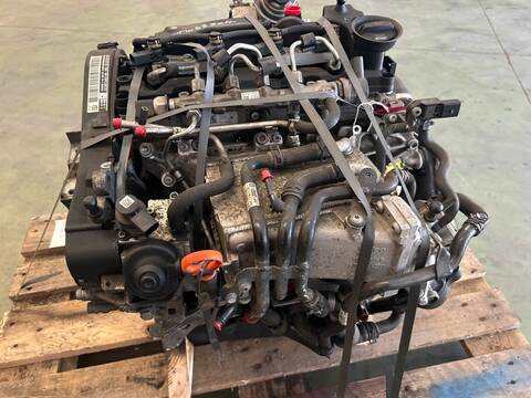 Motor Completo Volkswagen Golf 1 6 TDI 105 CV 77KW