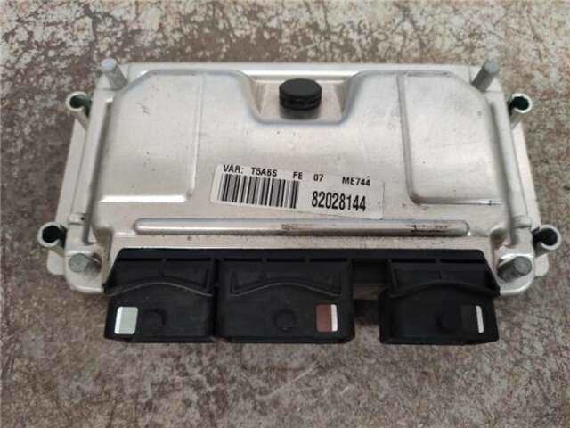 Foto 2ª: Centralita Motor ECU Peugeot 307 1.6 16V [NFU (TU5JP4)]