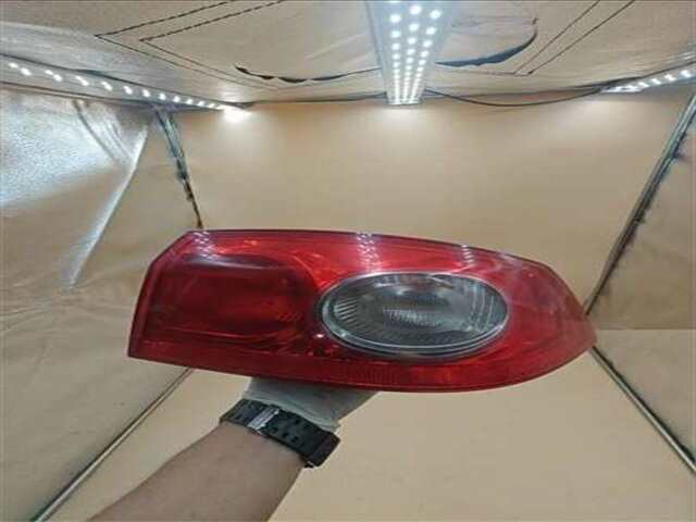 Piloto Trasero Derecho Renault Laguna 1.9 CONFORT EXPRESSION [1.9 LTR. - 81 KW DCI DIESEL FAP CAT]