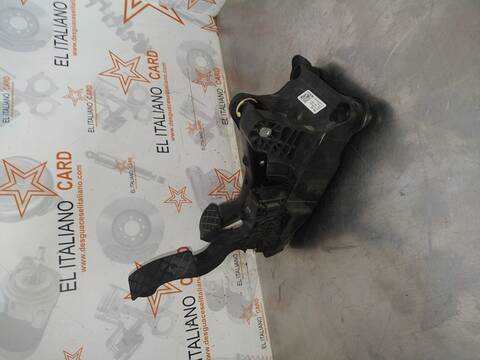 Foto 3ª: Pedal Freno Volkswagen Polo ADVANCE 95CV 70KW [DKL] (2020)