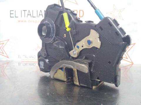 Foto 2ª: Cerradura Puerta Delantera Izquierda Toyota Avensis 2.0 D4-D EXECUTIVE SEDAN 4-PTAS) BERLINA 116CV 85KW [1CDFTV] (2003)