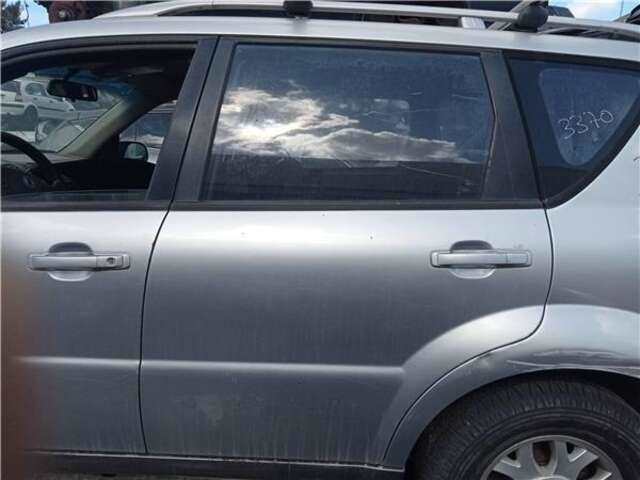 Puerta Trasera Izquierda Ssangyong Rexton 2.7 RX 270 FULL [2.7 LTR. - 120 KW TURBODIESEL CAT]
