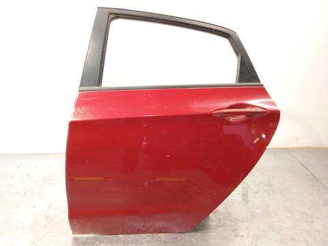 Puerta Trasera Izquierda Hyundai i30 1.4 101CV 74KW