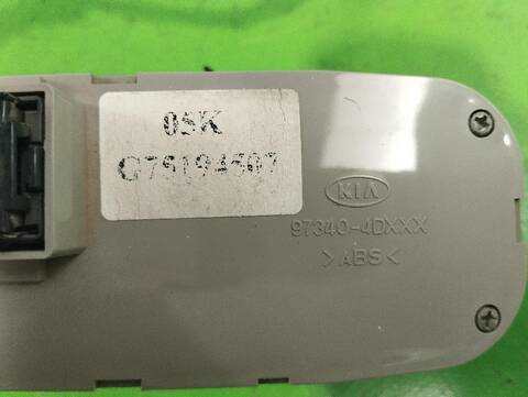 Foto 3ª: Mando Climatizador Kia Carnival 2.9 CRDI CAT 185CV [J3] (2006)