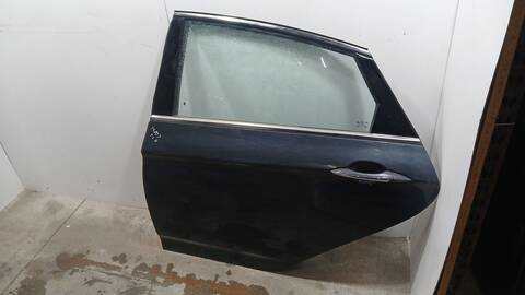 Foto 2ª: Puerta Trasera Izquierda Hyundai i40 ESSENCE 135CV 99KW [G4FD] (2012)