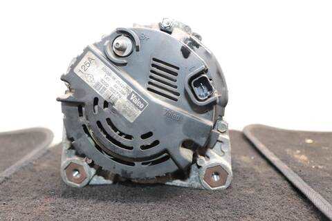Foto 2ª: Alternador Renault Clio AUTHENTIQUE 82CV 60KW (2001)
