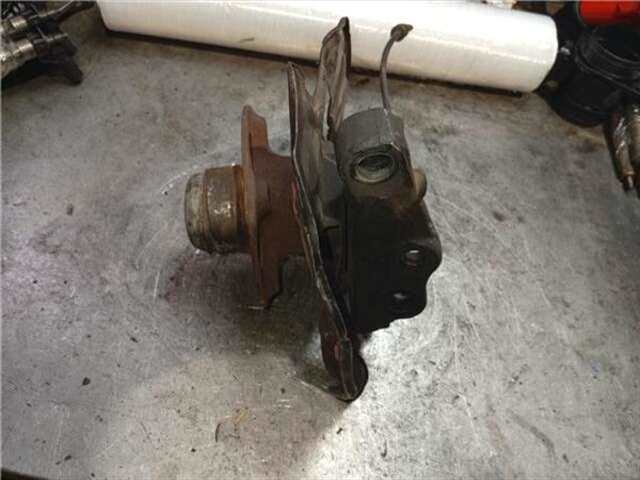 Foto 2ª: Mangueta Delantera Izquierda Mercedes Clase C 160 1.8 C 180 COMPRESSOR (203.746) [1.8 LTR. - 105 KW CAT] [M 271.946]