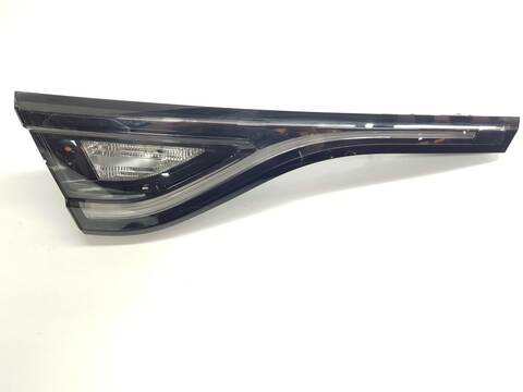 Piloto Trasero Izquierdo Renault Arkana TECHNO