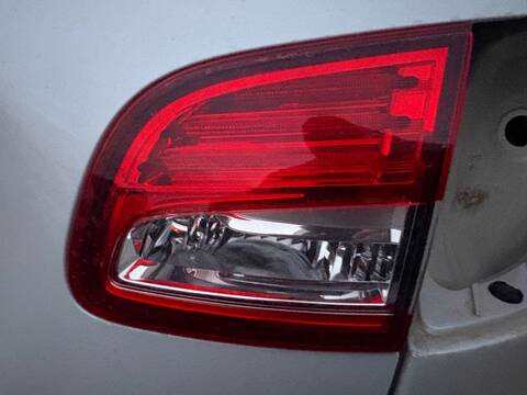 Piloto Portón Derecho Citroen C4 9HD AIRCROSS