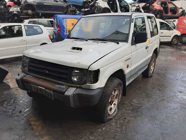 Mangueta Delantera Izquierda Mitsubishi Montero 2.8 TD125CV 0CV