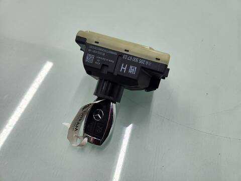Foto 3ª: Motor de Arranque Mercedes Clase C 160 C 250 T CDI 4MATIC BLUETEC 205.209) 204CV 150KW FAMILIAR [651921] (2014)