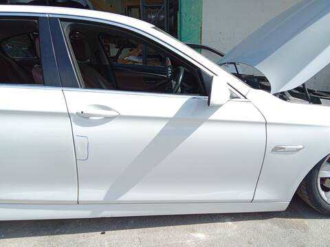 Puerta Delantera Derecha Bmw Serie 5 520 2.0 D F10)