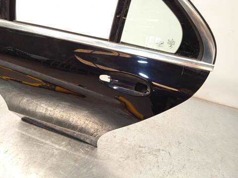 Foto 2ª: Puerta Trasera Izquierda Mercedes Clase C 160 C 220 D 205.014) 194CV 143KW [654920] (2022)