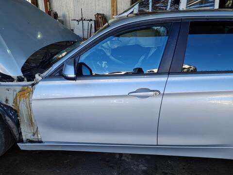 Puerta Delantera Izquierda Bmw Serie 3 315 330D XDRIVE 258CV 190KW