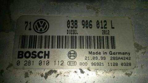 Foto 3ª: Centralita Motor ECU Volkswagen Golf 1.9 TDI BERLINA 110CV 81KW [AHF] (1999)