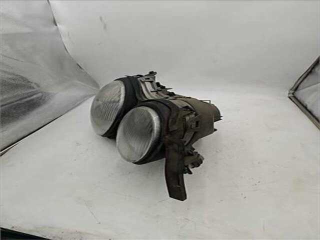 Foto 3ª: Faro Derecho Mercedes Clase E 180 2.4 240 (210.061) [2.4 LTR. - 125 KW V6 18V CAT]