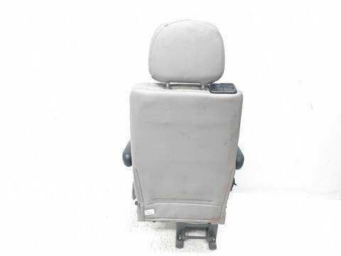 Foto 3ª: Asiento Trasero Central Volkswagen Transporter 2.0 TDI 102CV T5 [CAAB] (2009)