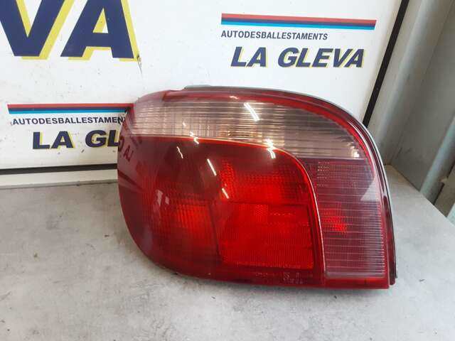 Foto 1ª: Piloto Trasero Izquierdo Toyota Yaris 1.3 16V (1999)