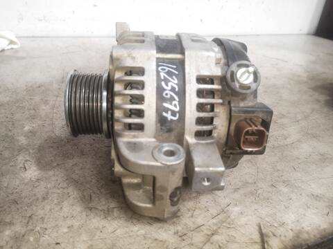 Foto 3ª: Alternador Toyota Verso 1ADFTV (2009)