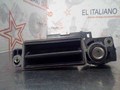 Foto 1ª: Maneta Exterior Portón Mercedes Clase E 180 E 320 4-MATIC 211.082) BERLINA 224CV 165KW [M112954] (2004)